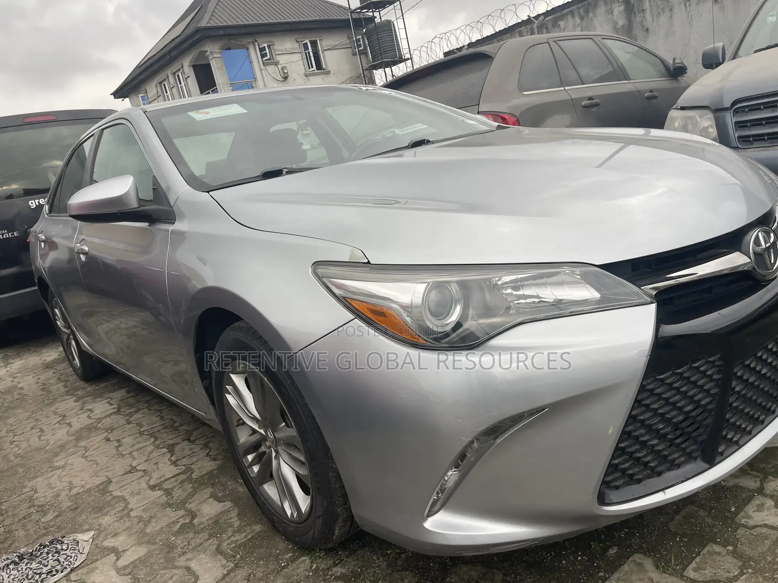 Toyota Camry SE 4dr Sedan (2.5L 4cyl 6A) 2017 Silver