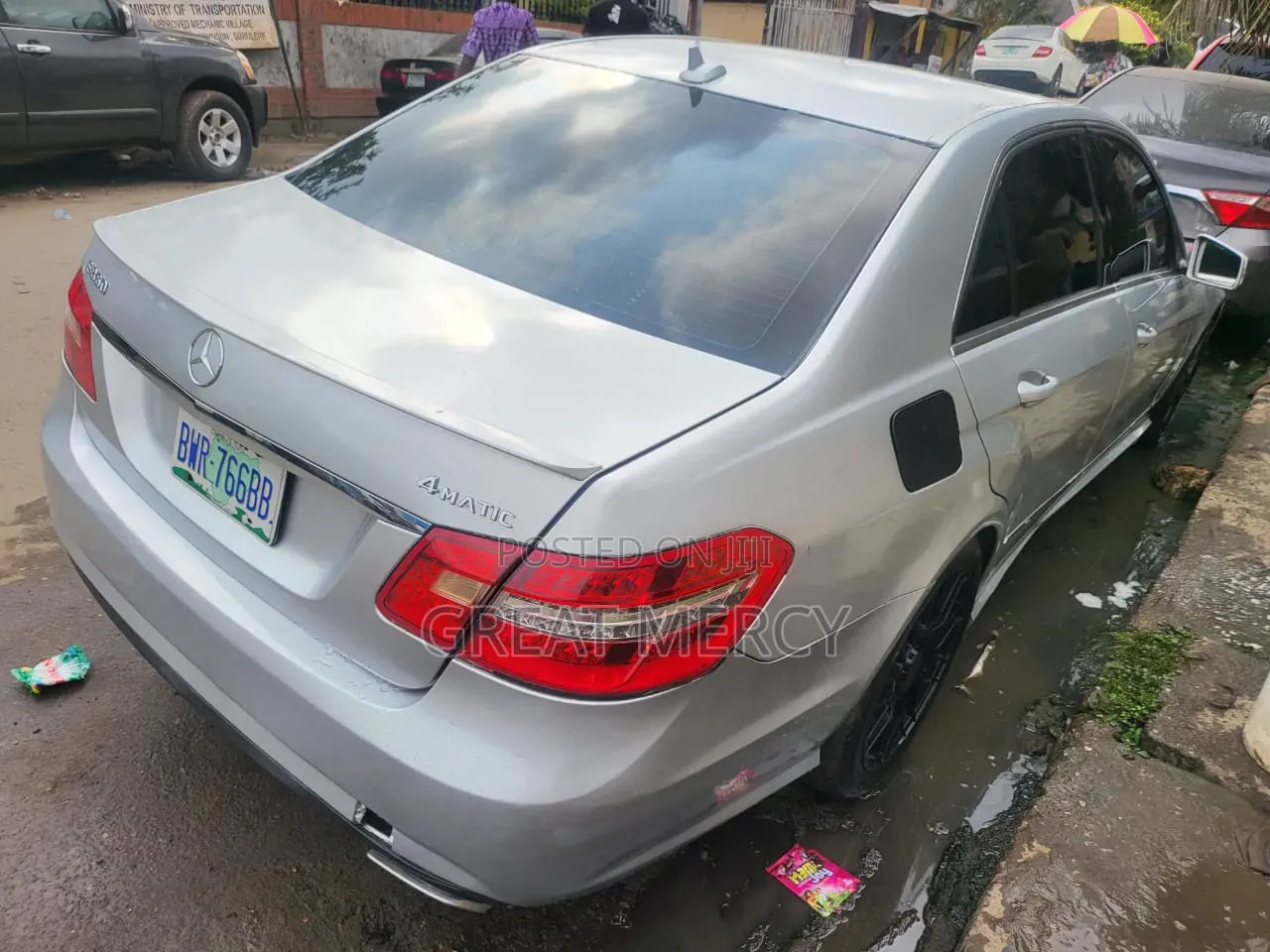 Mercedes-Benz E350 2011 Silver