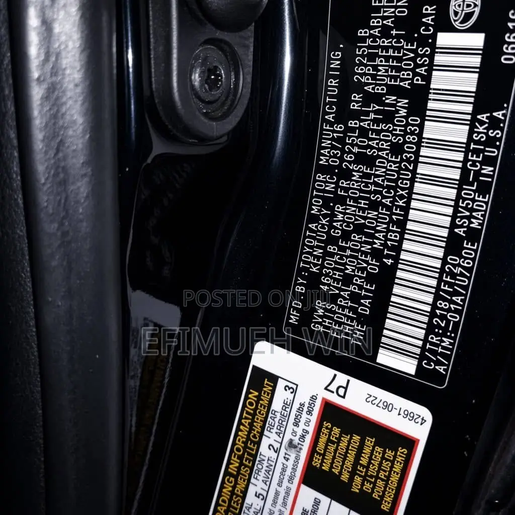 Toyota Camry SE 4dr Sedan (2.5L 4cyl 6A) 2016 Black