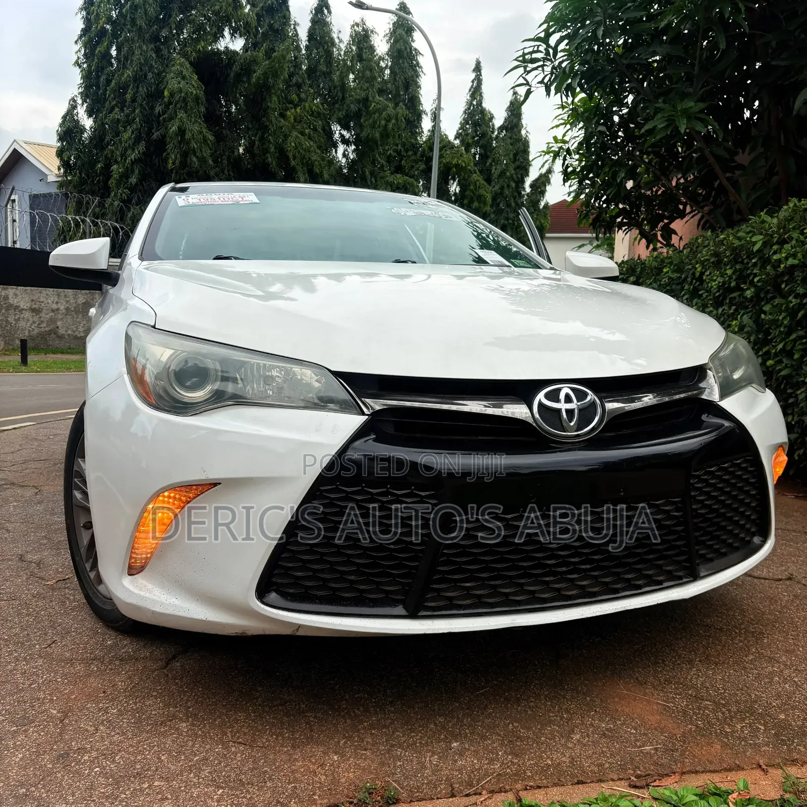 Toyota Camry 2016 White