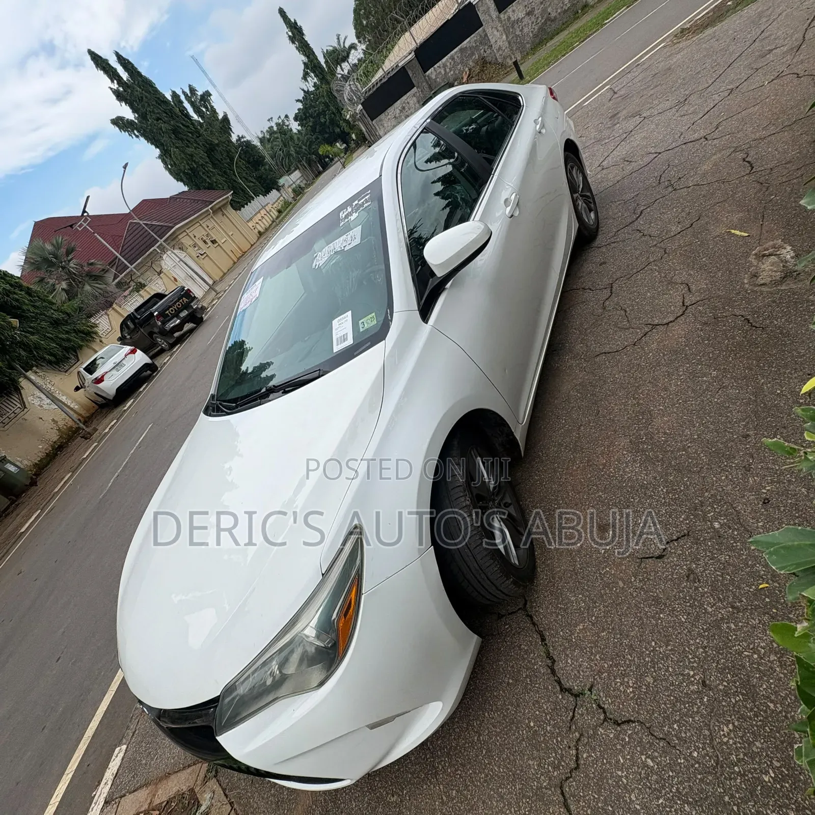 Toyota Camry 2016 White
