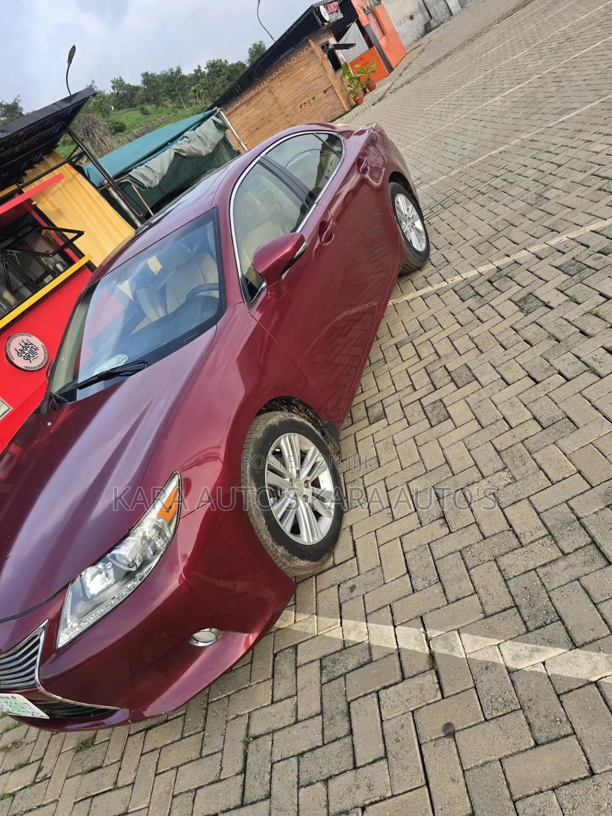Lexus ES 2014 Red