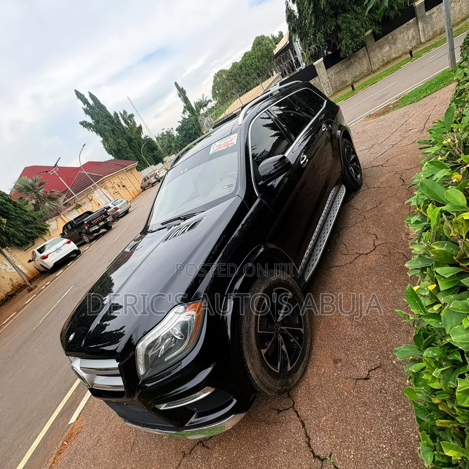 Mercedes-Benz GL-Class GL 550 2013 Black