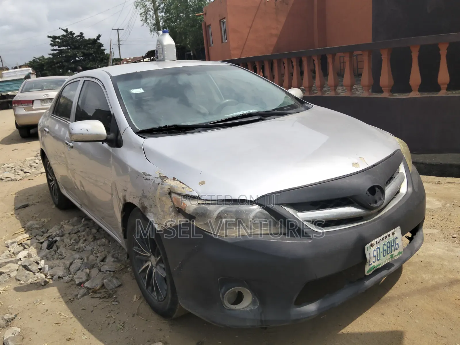 Toyota Corolla 2010 Silver