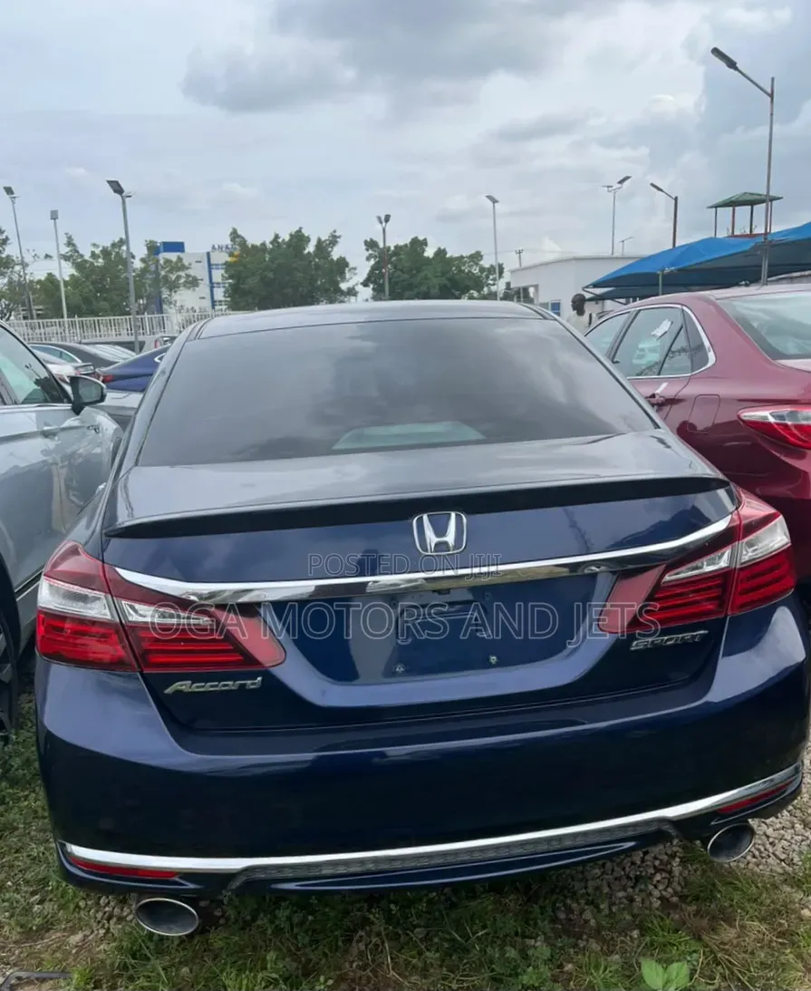 Honda Accord 2016 Blue