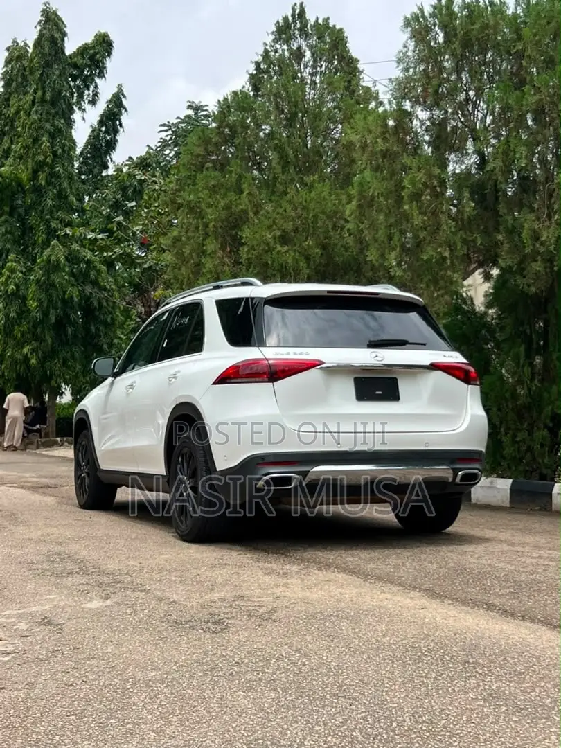 Mercedes-Benz GLE-Class 2019 White