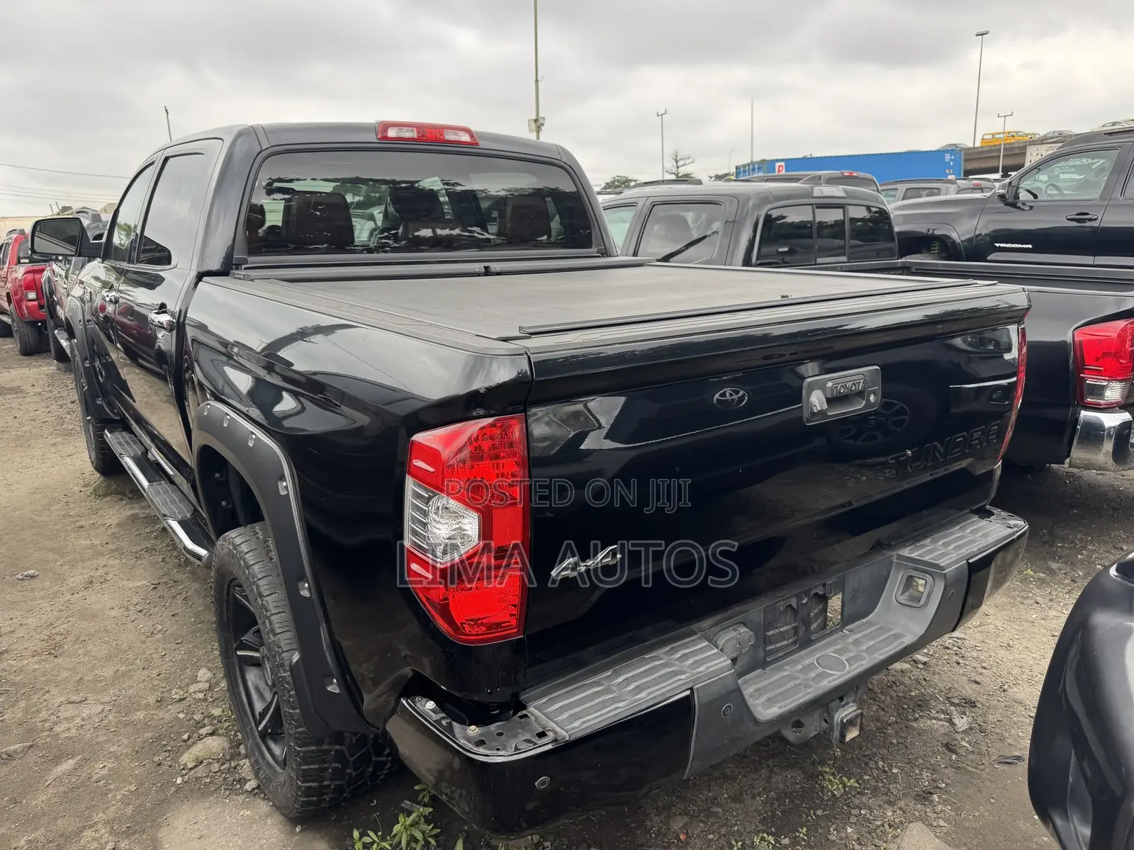 Toyota Tundra 2014 Black