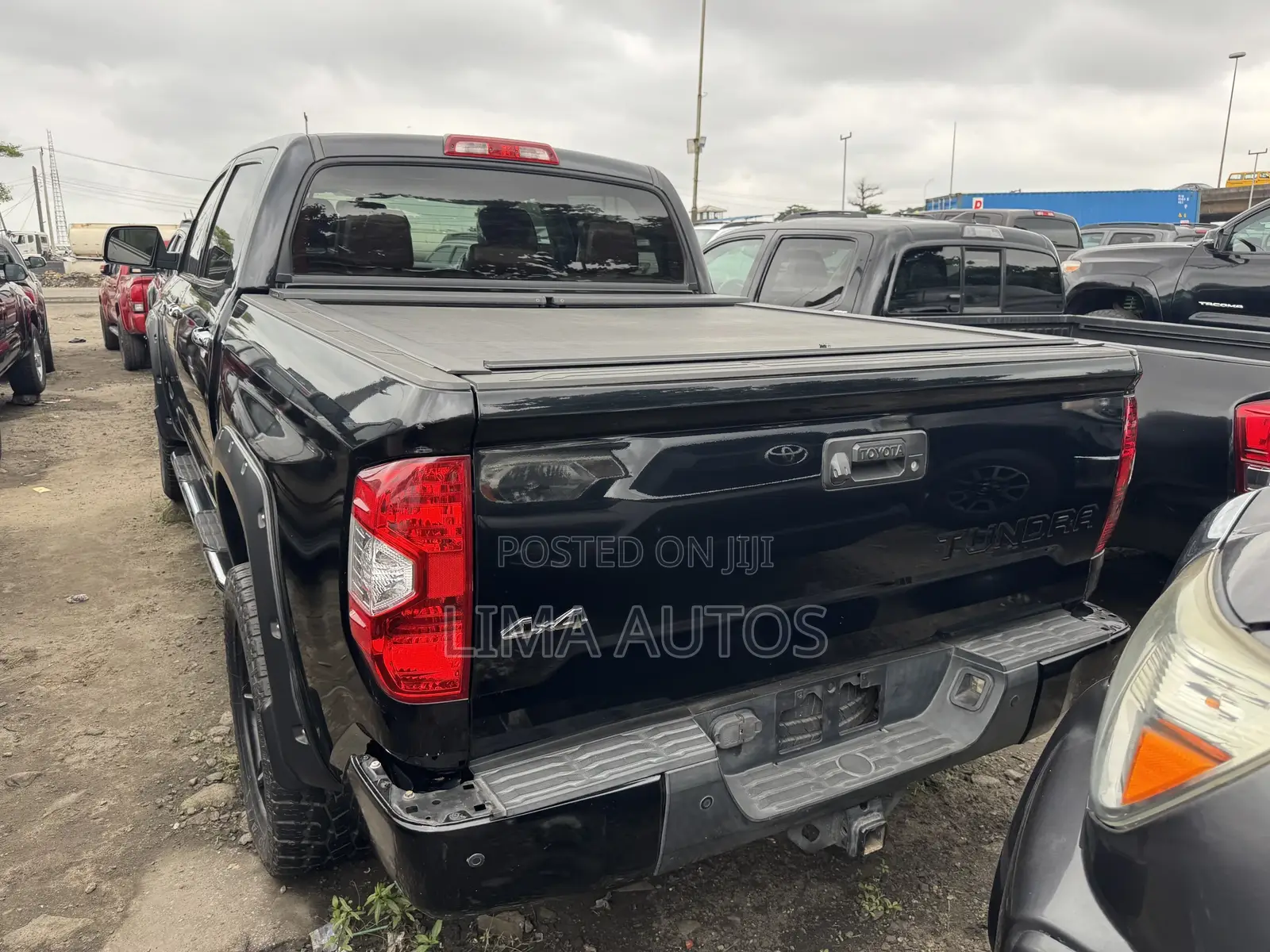 Toyota Tundra 2014 Black