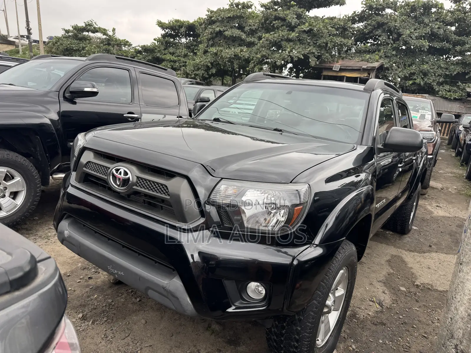 Toyota Tacoma 2014 Black