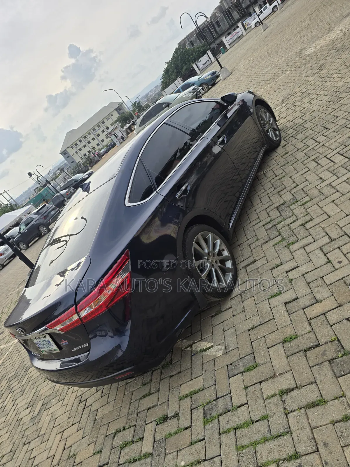 Toyota Avalon 2014 Blue
