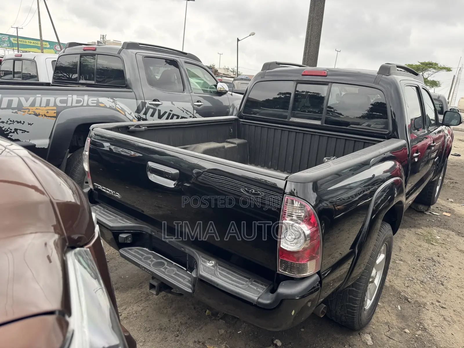 Toyota Tacoma 2014 Black