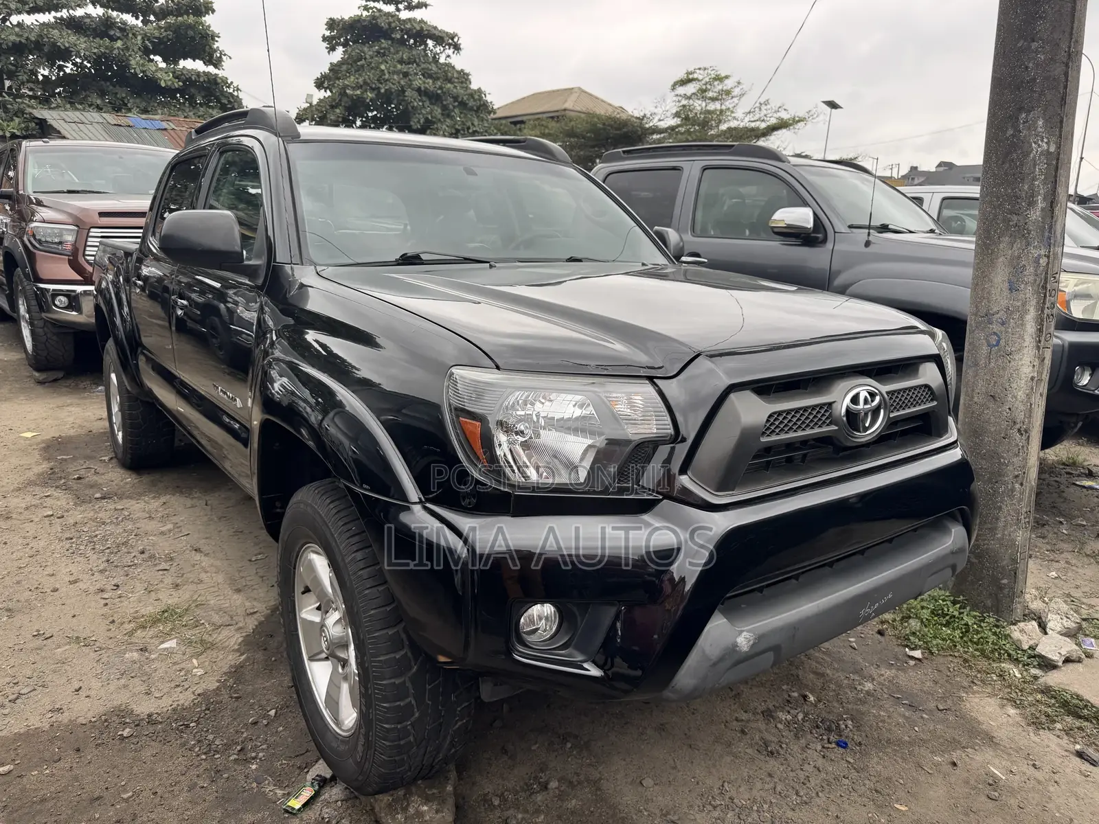 Toyota Tacoma 2014 Black