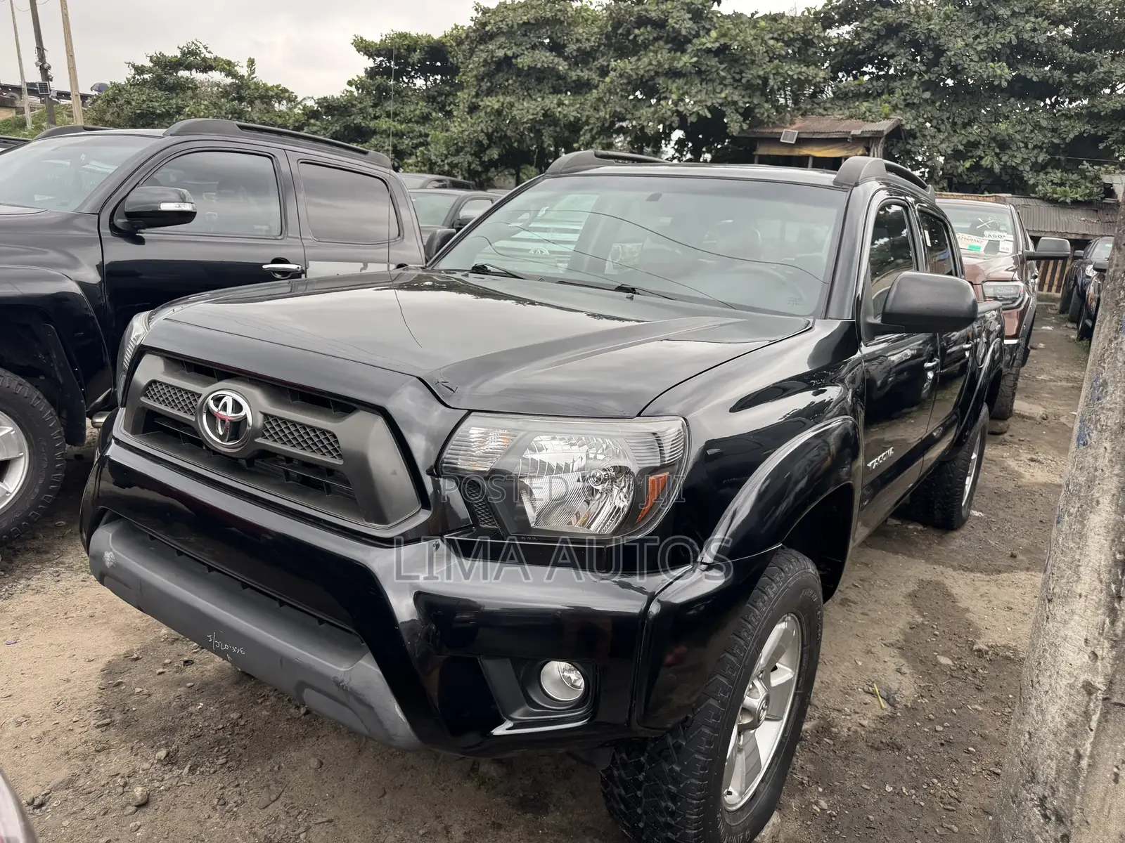 Toyota Tacoma 2014 Black