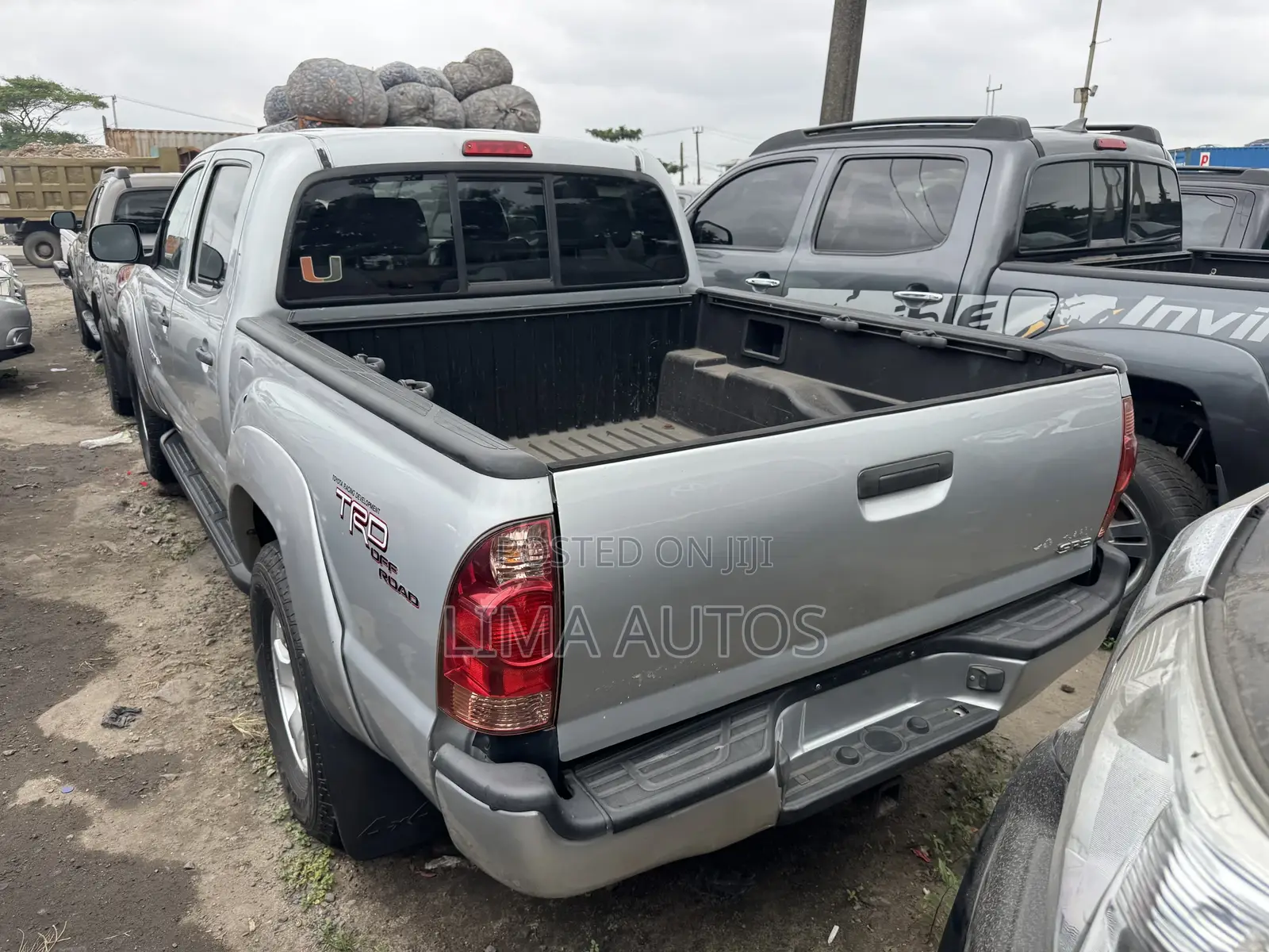 Toyota Tacoma 2006 Silver