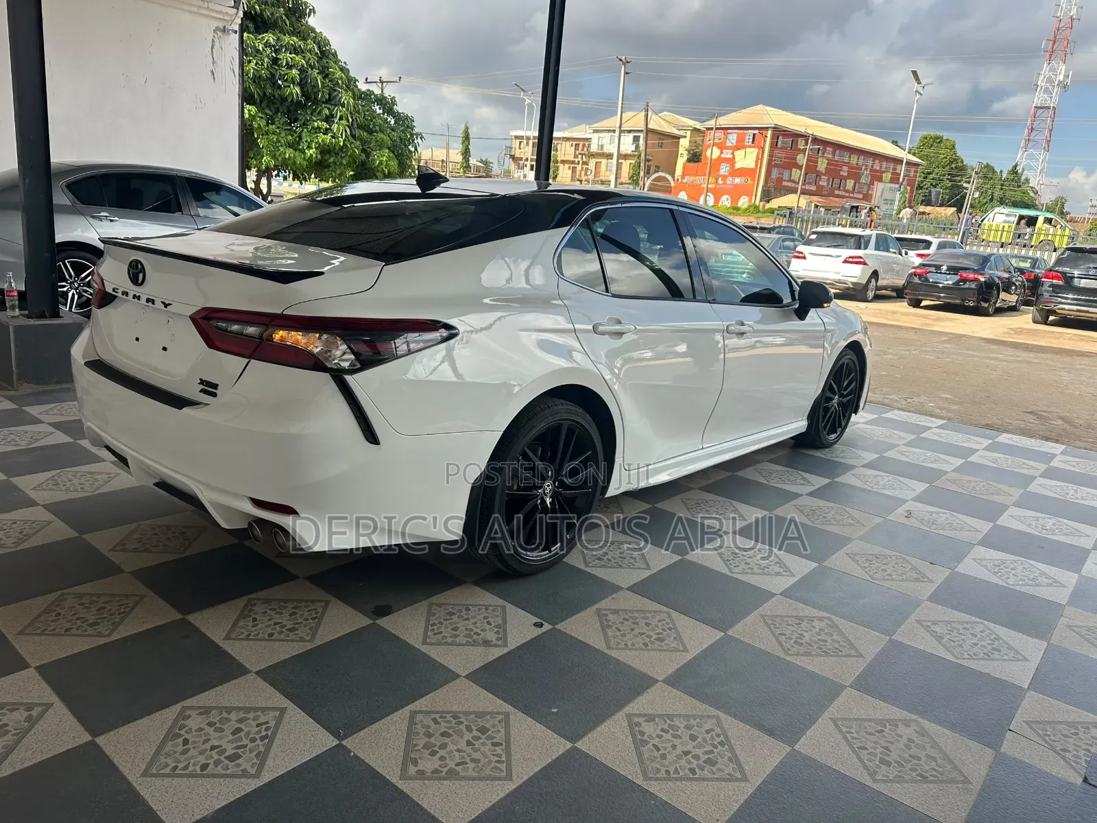 Toyota Camry 2023 White