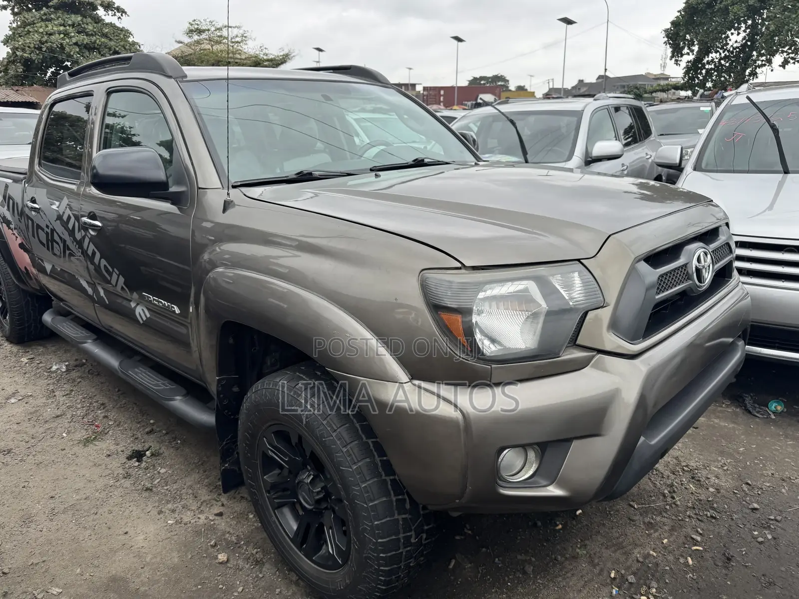 Toyota Tacoma 2015 Green