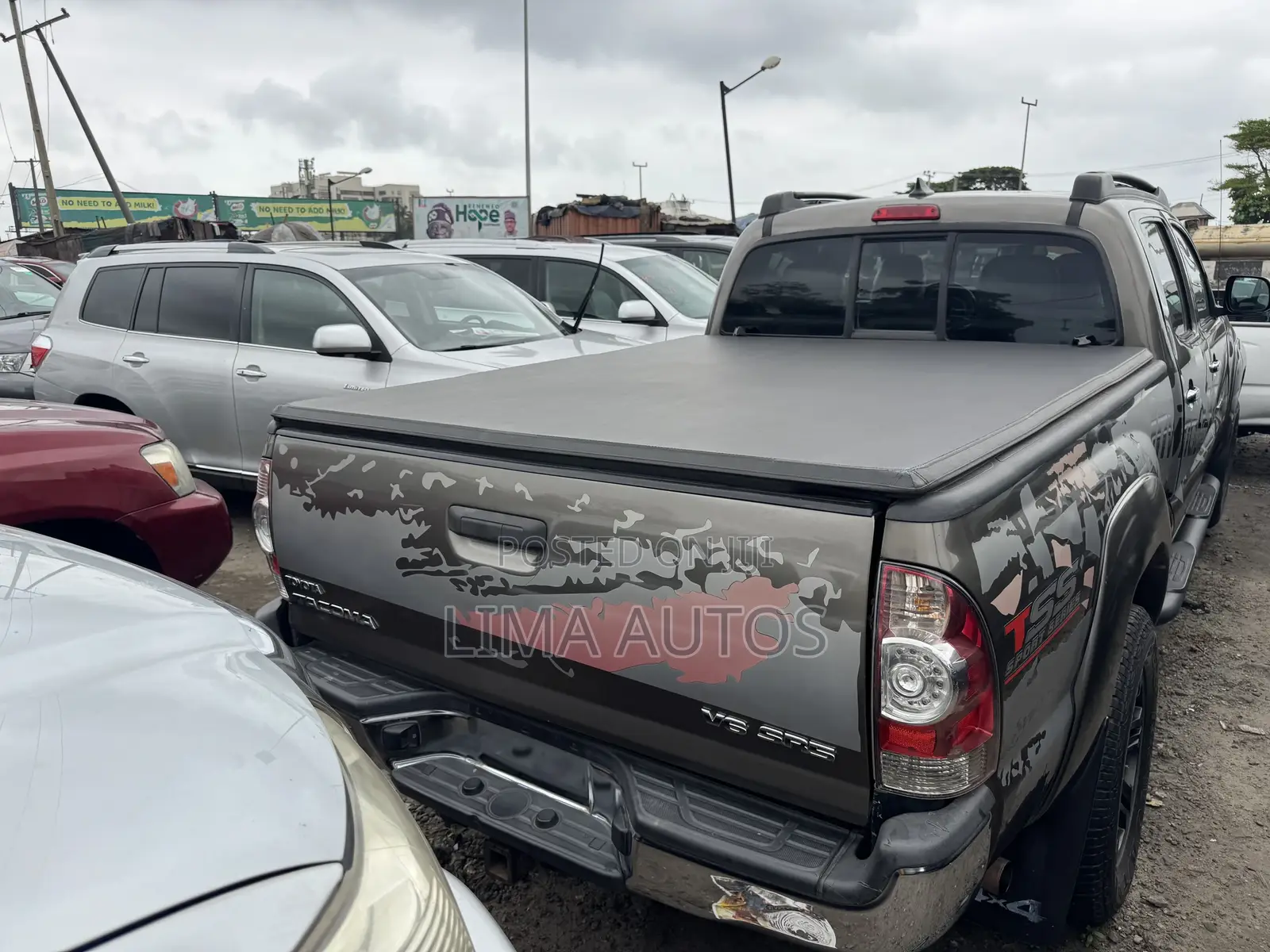 Toyota Tacoma 2015 Green