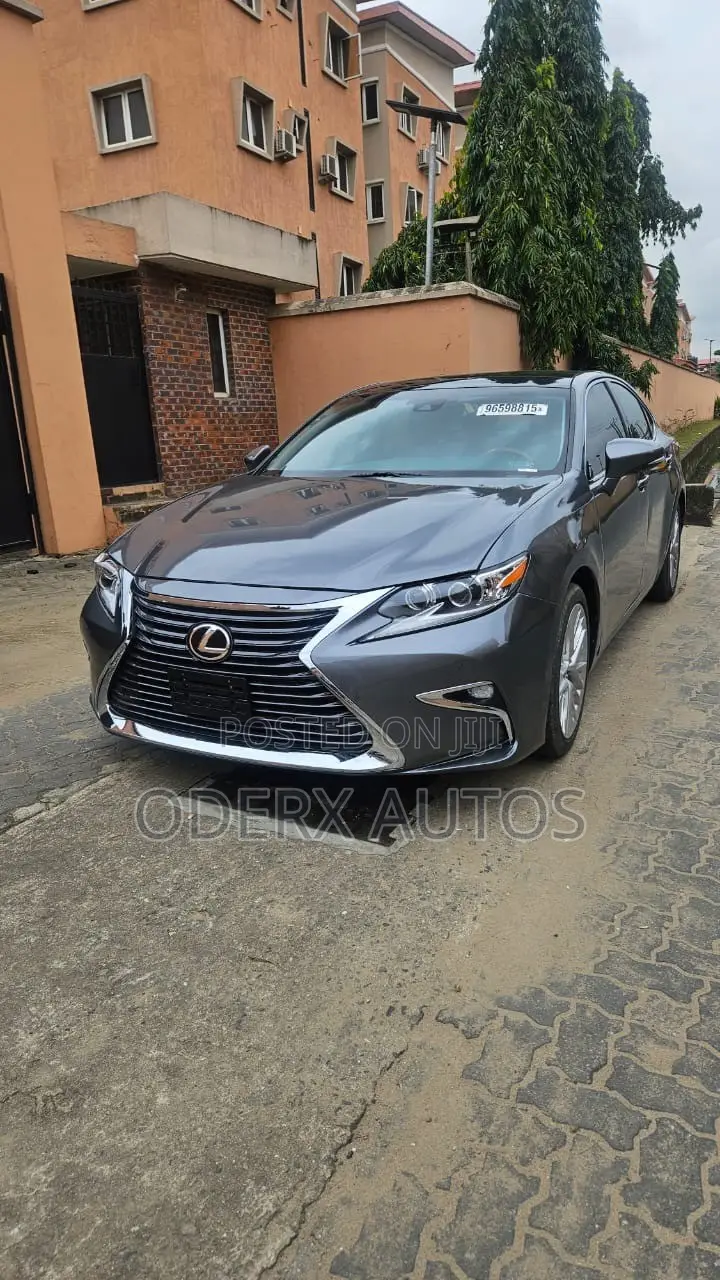 Lexus ES 350 FWD 2016 Gray