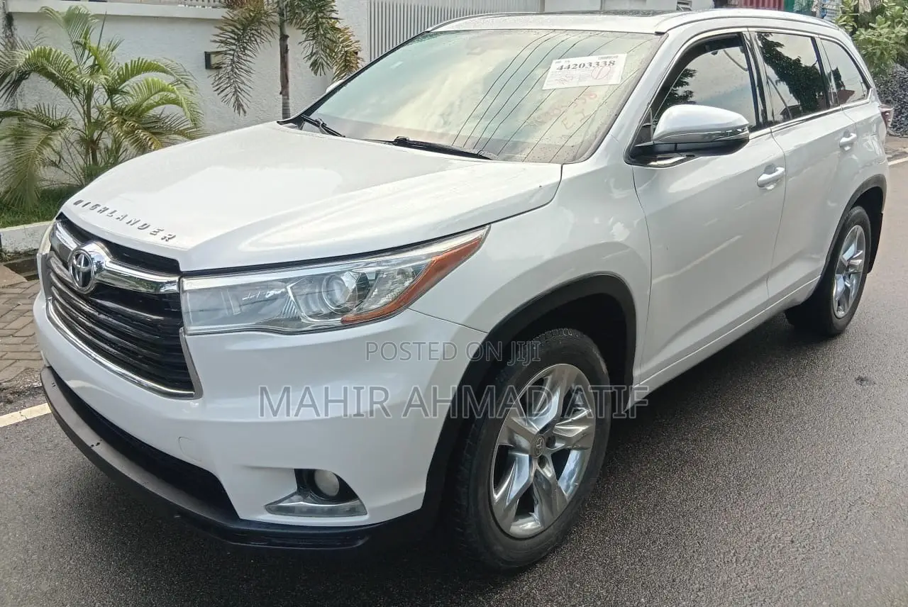 Toyota Highlander Limited Platinum 4dr SUV AWD (3.5L 6cyl 6A) 2015