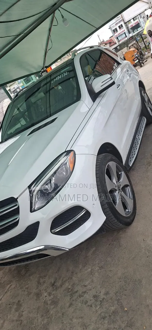 Mercedes-Benz GLE-Class 2018 White