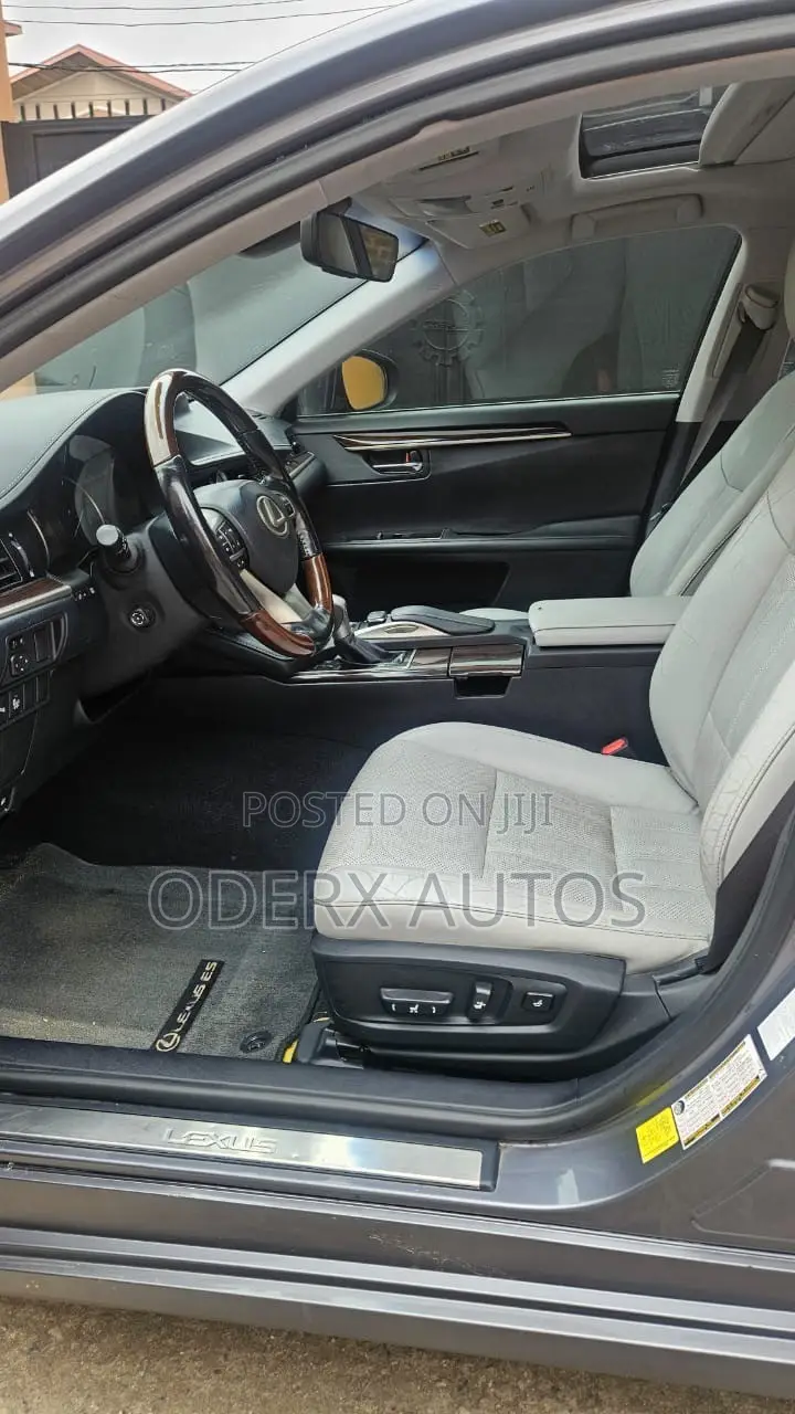 Lexus ES 350 FWD 2016 Gray