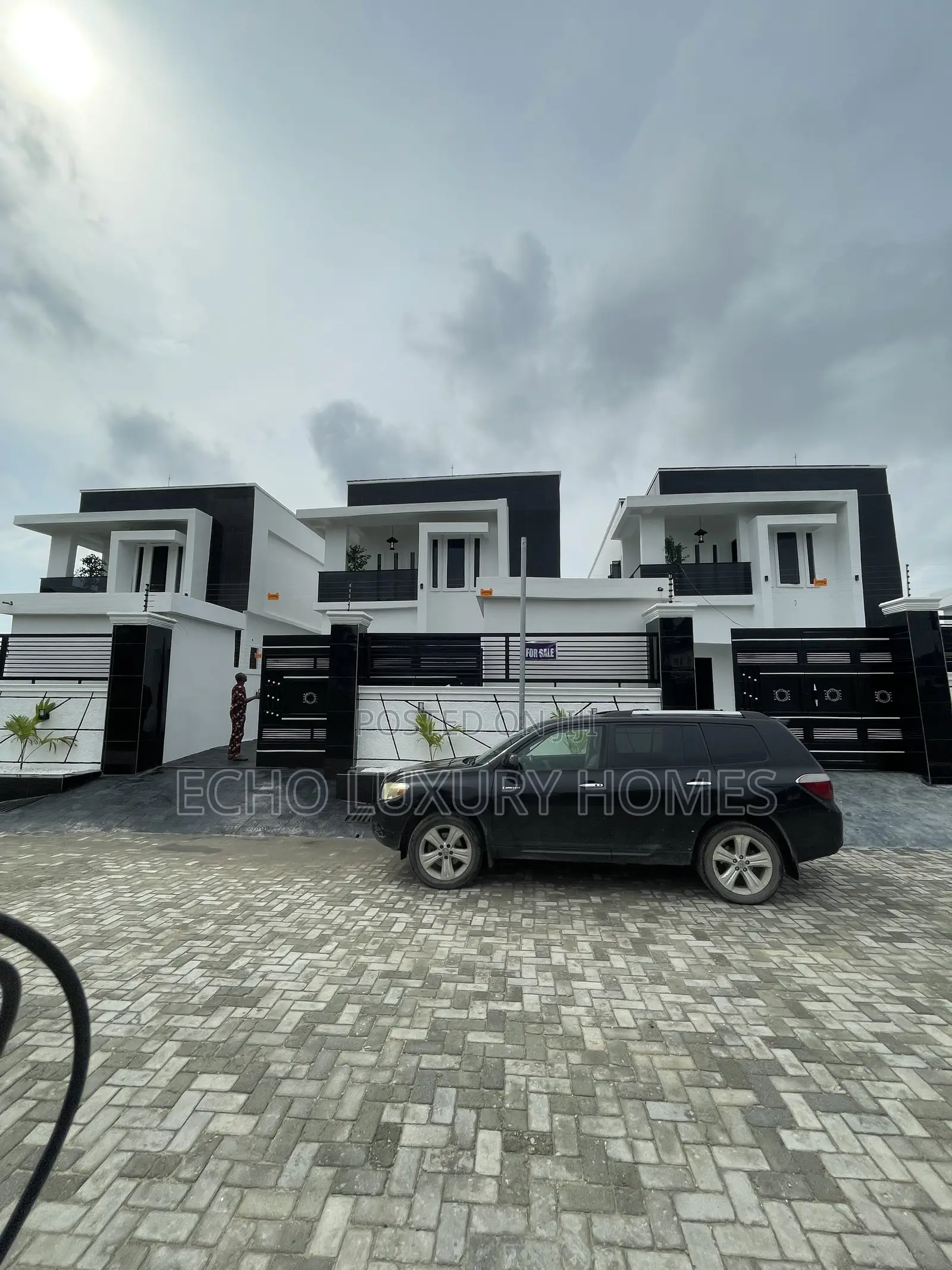 Furnished 5bdrm Duplex in Ibeshe / Amuwo-Odofin for sale
