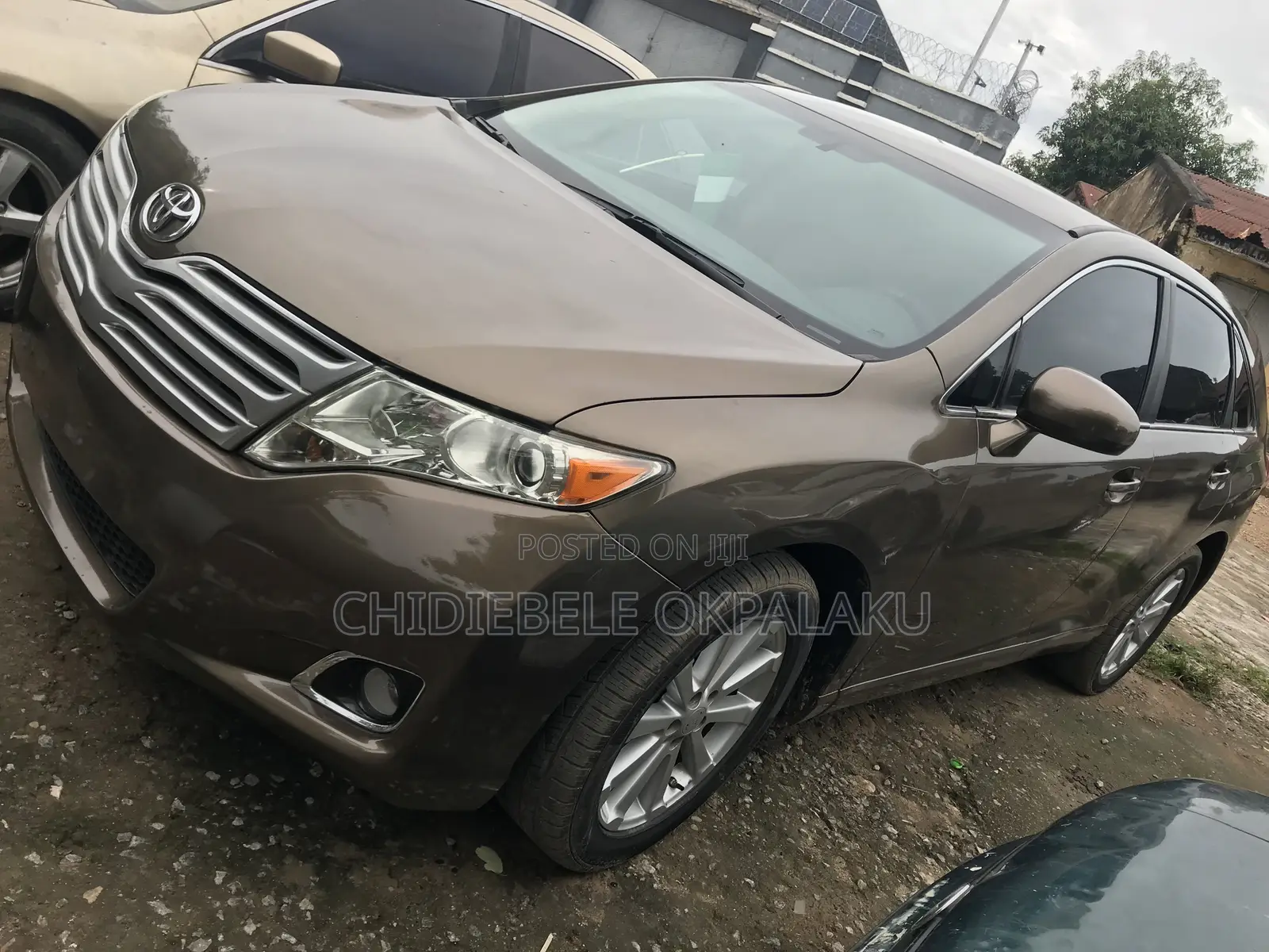Toyota Venza LE 2010