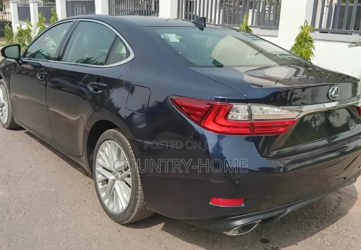 Lexus ES 350 FWD 2018 Blue