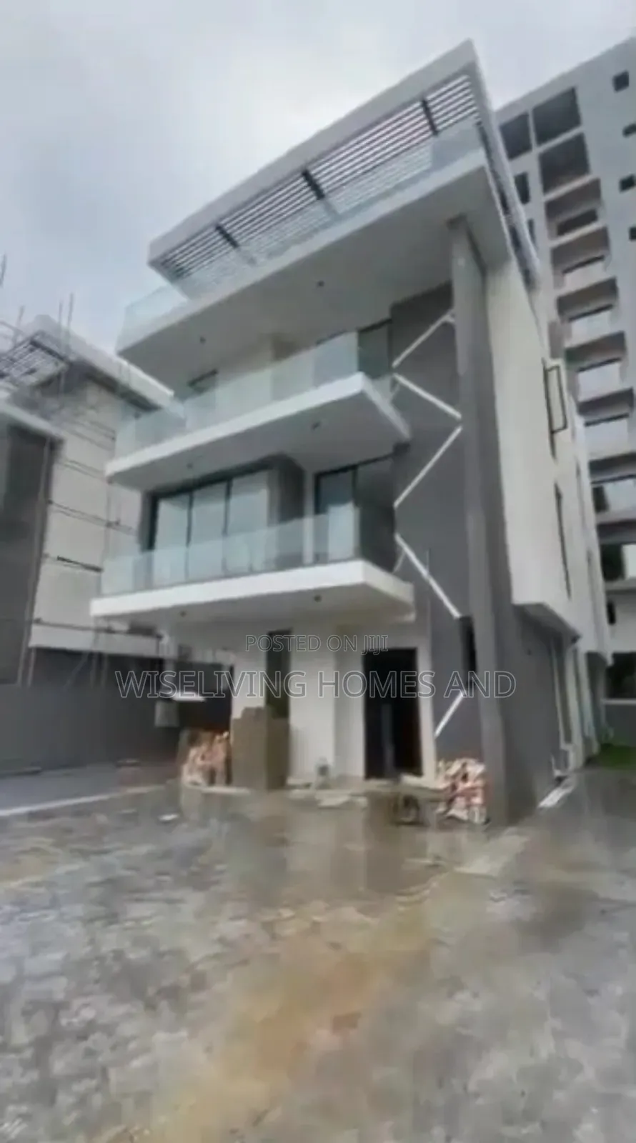 6bdrm Duplex in Ikoyi Lagos, Banana Island for sale