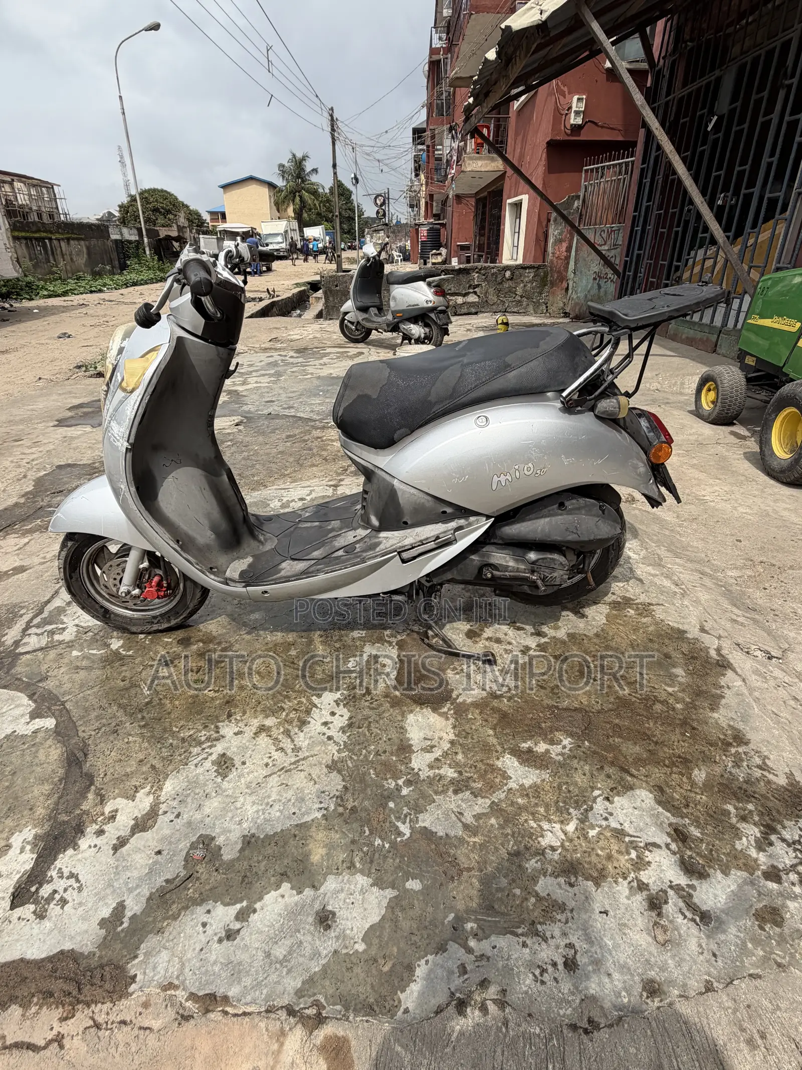 SYM Mio 2013 Gray