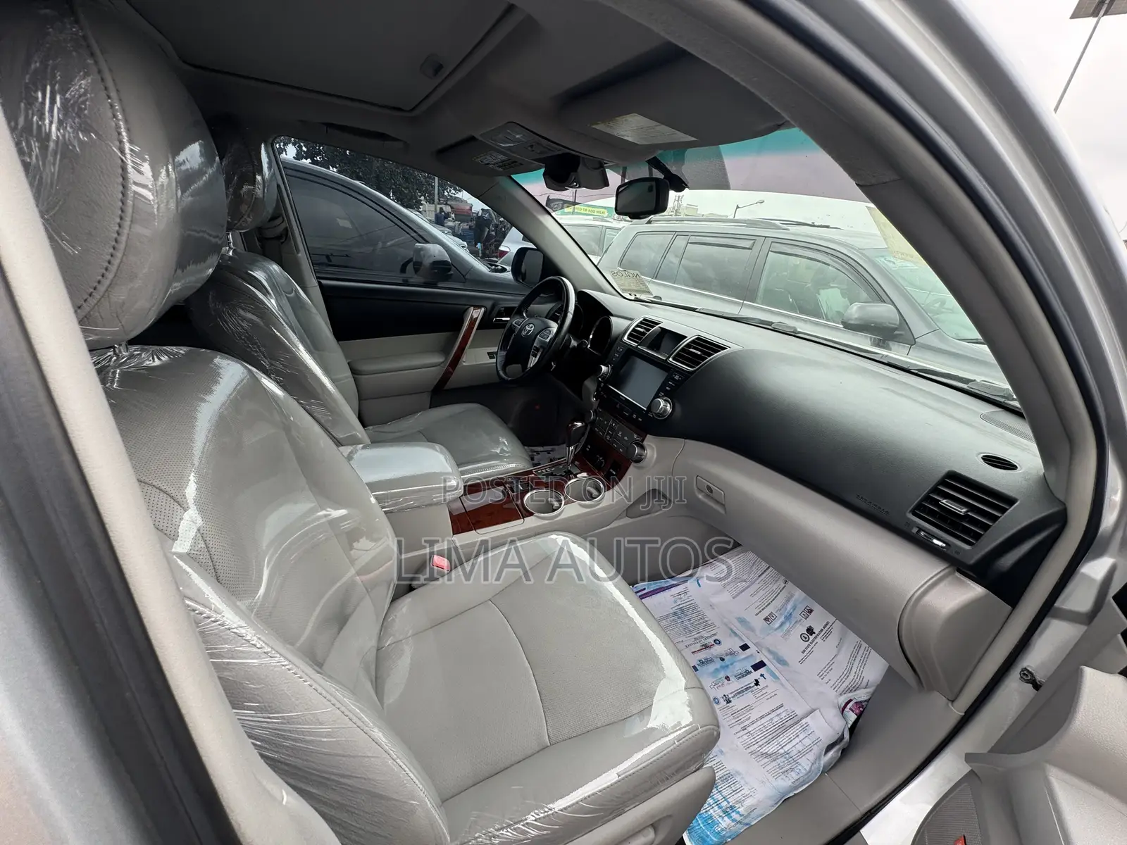 Toyota Highlander 2012 Silver