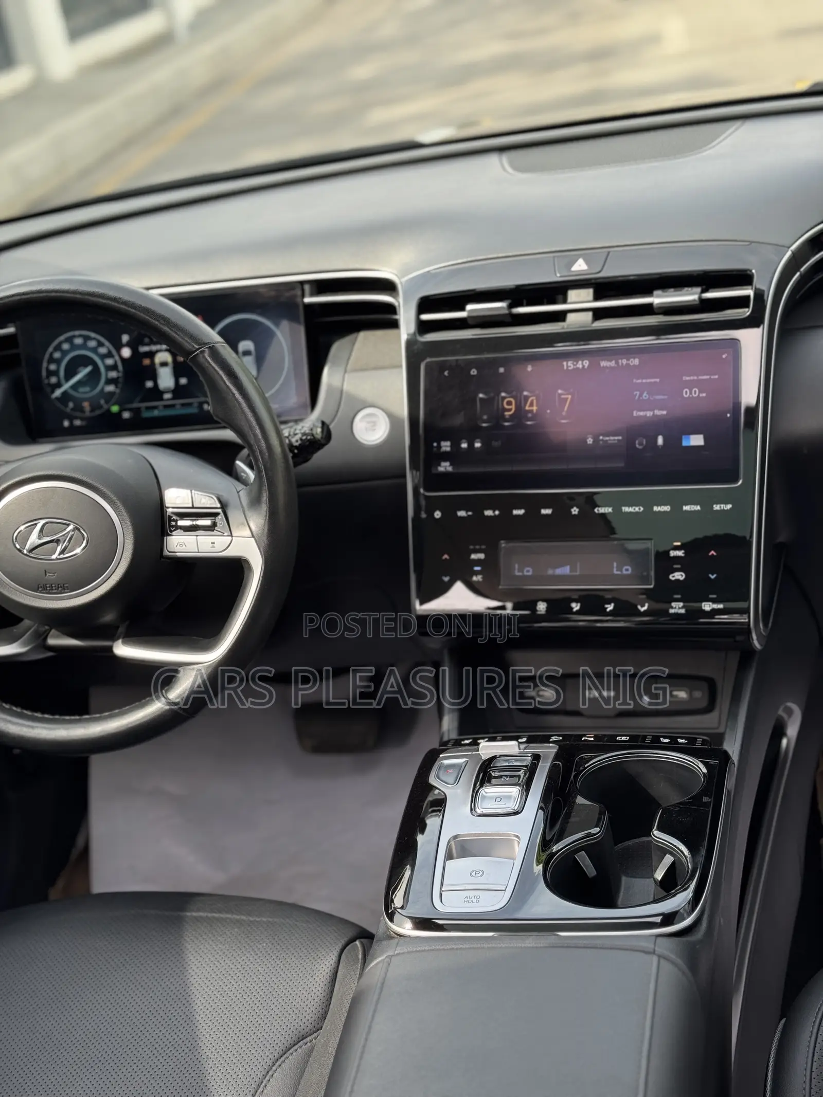 Hyundai Tucson 2024 Gray
