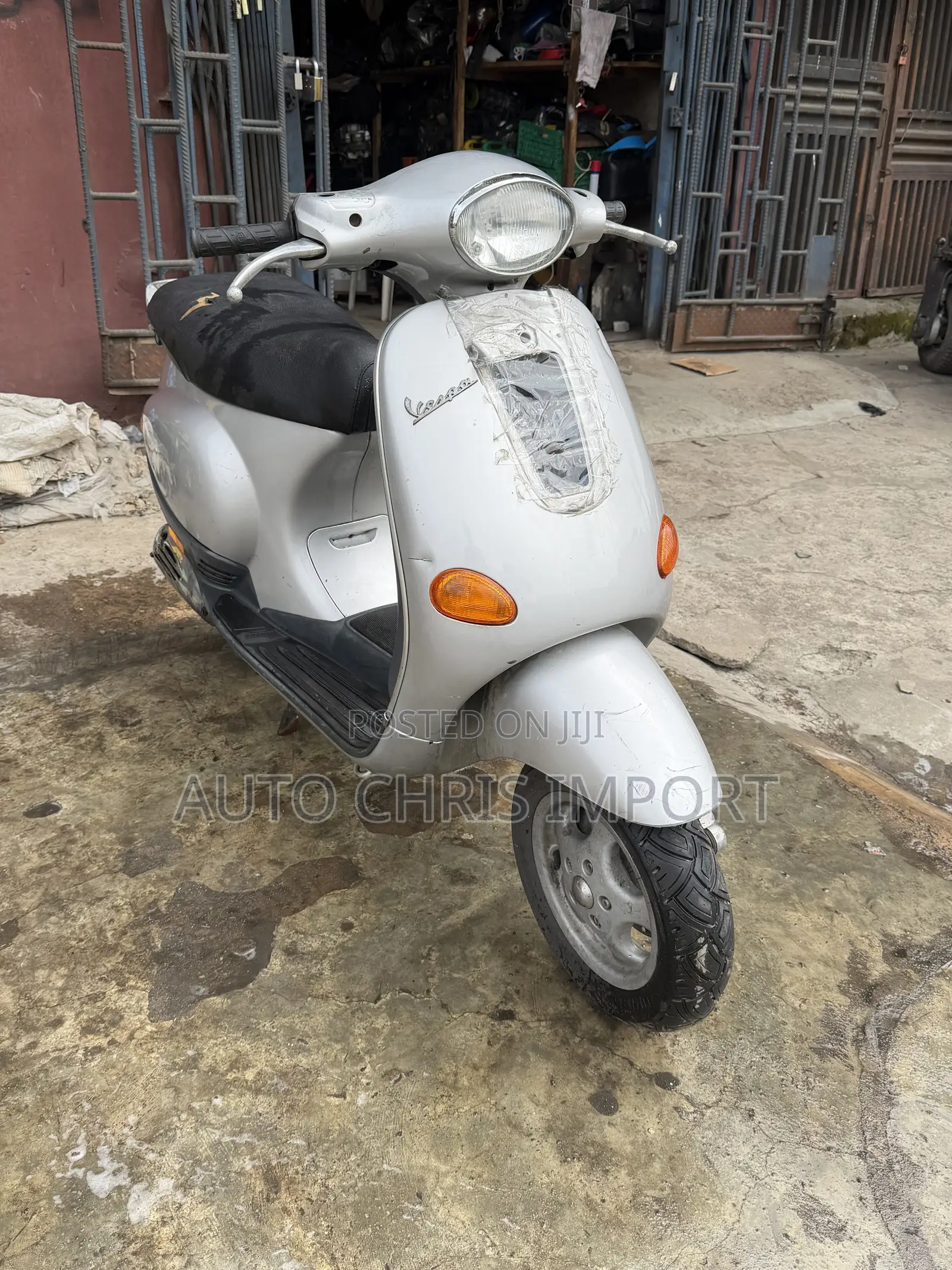 Vespa ET2 50 Carburettor 2005 Silver