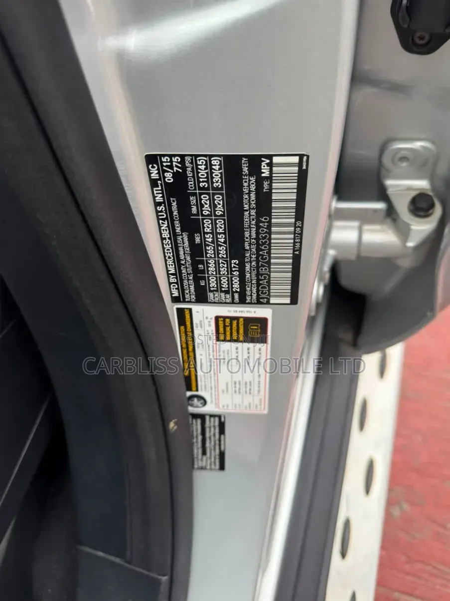 Mercedes-Benz GLE-Class 2016 Silver