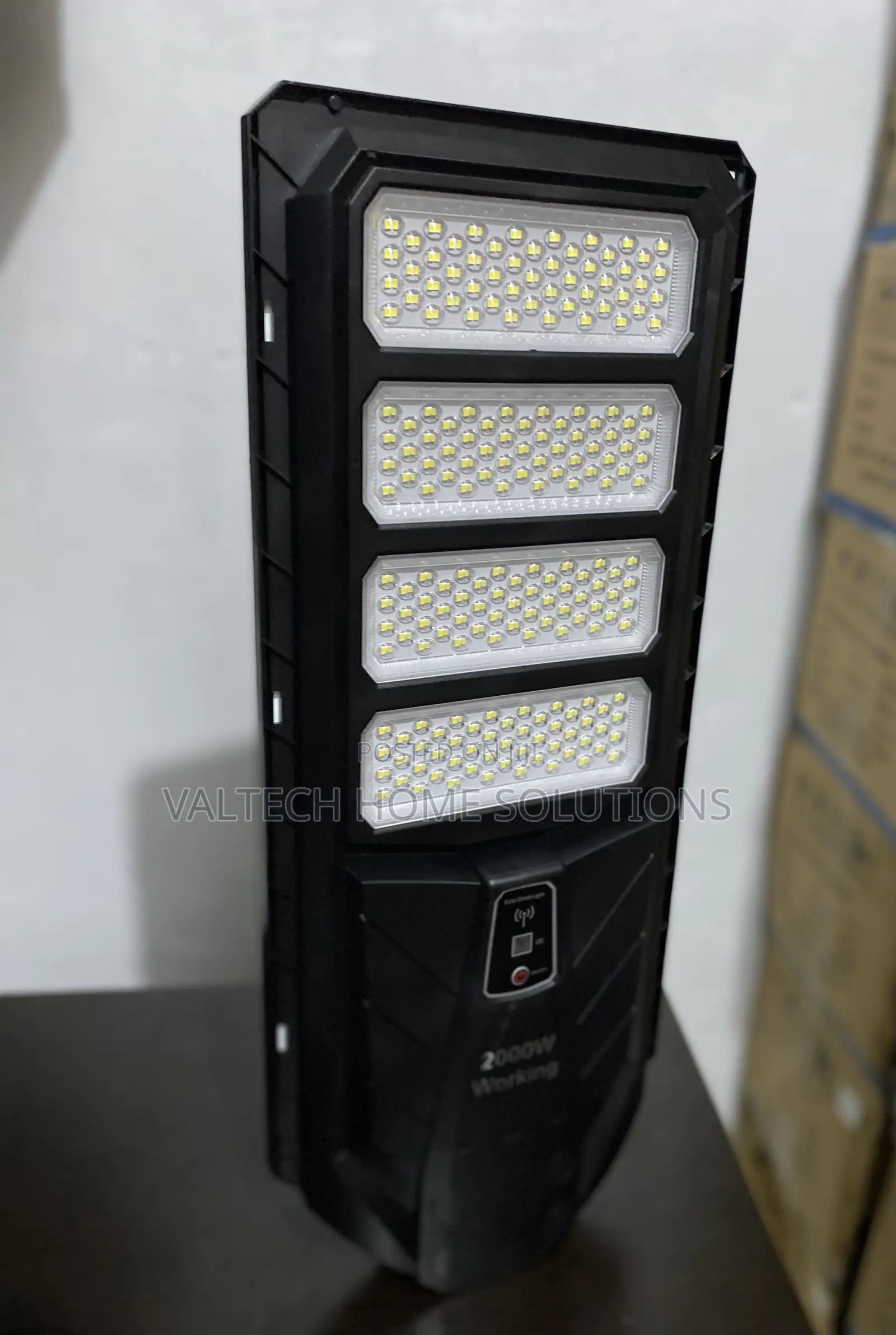 2000W Solar Flood Street Light With Remote