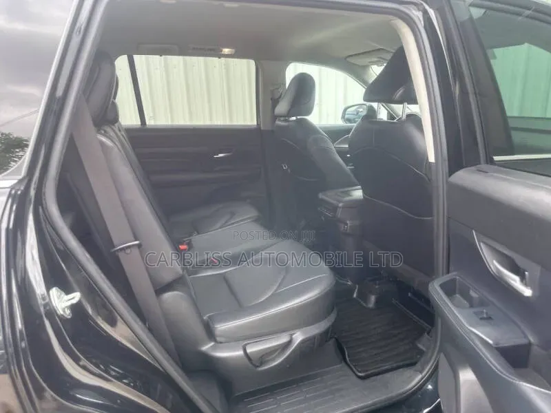 Toyota Grand Highlander 2024 Black