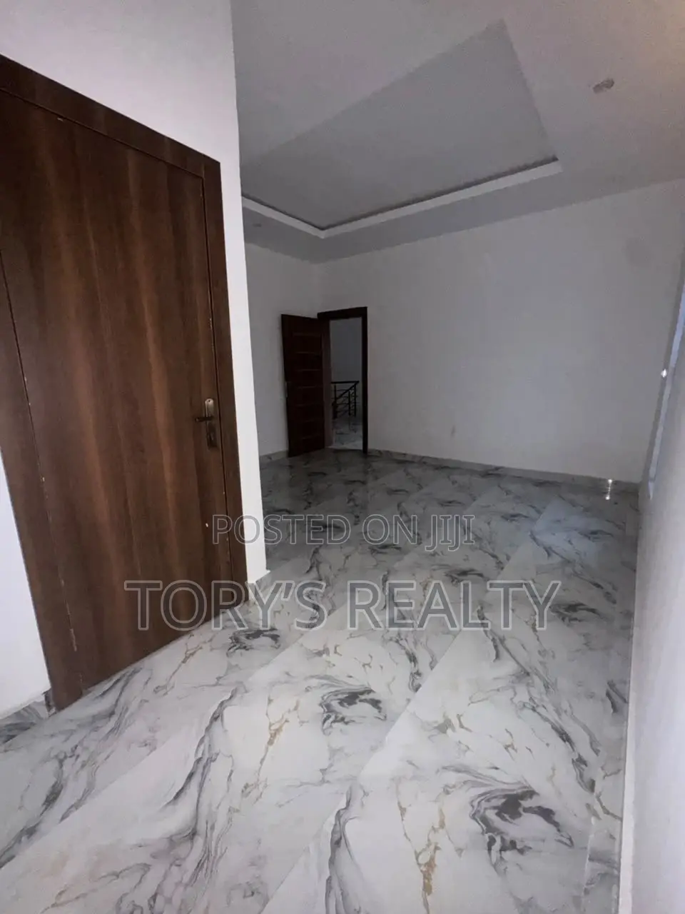 4bdrm Duplex in Lekki Phase 2 for sale