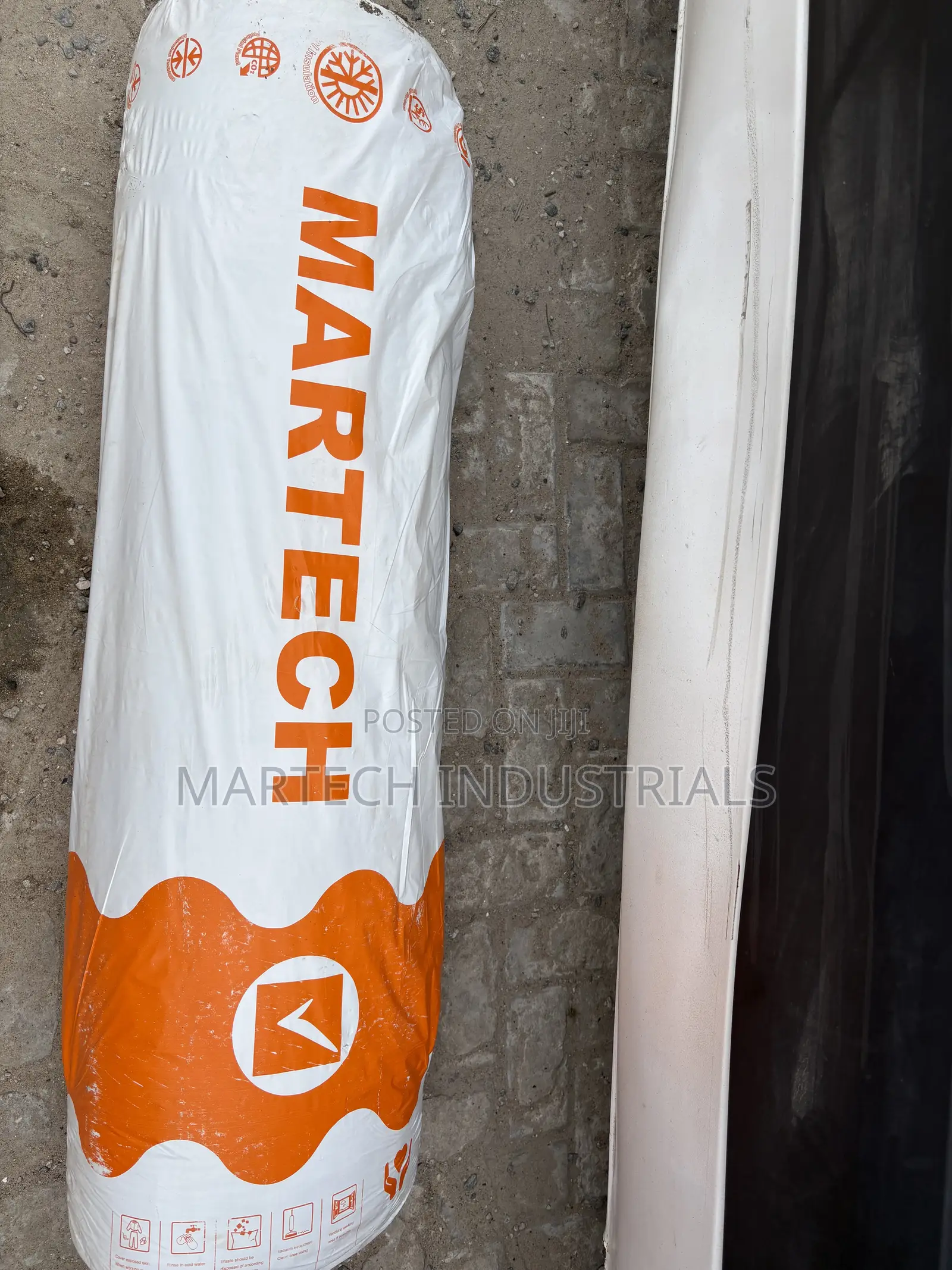 Martech Glasswool 25mm With Aluminium Foil –Roofing Insulation|24kg/M3