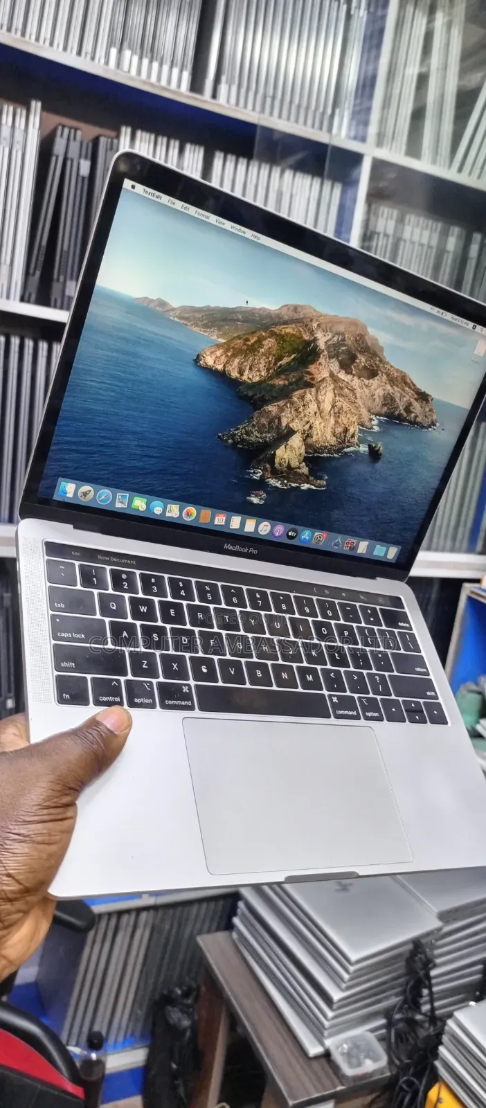 Laptop Apple MacBook Pro 2019 8GB Intel Core i5 SSD 256GB
