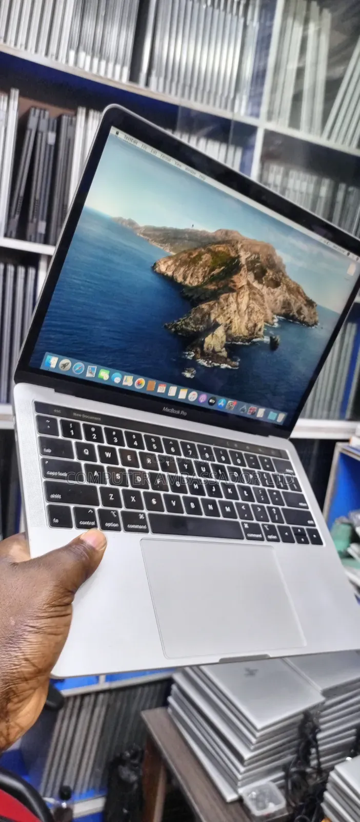 Laptop Apple MacBook Pro 2019 8GB Intel Core i5 SSD 256GB