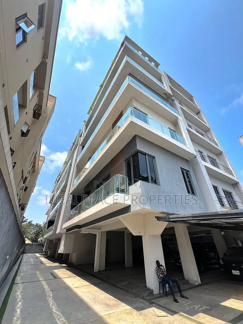 Furnished 3bdrm Apartment in Ikoyi for rent
