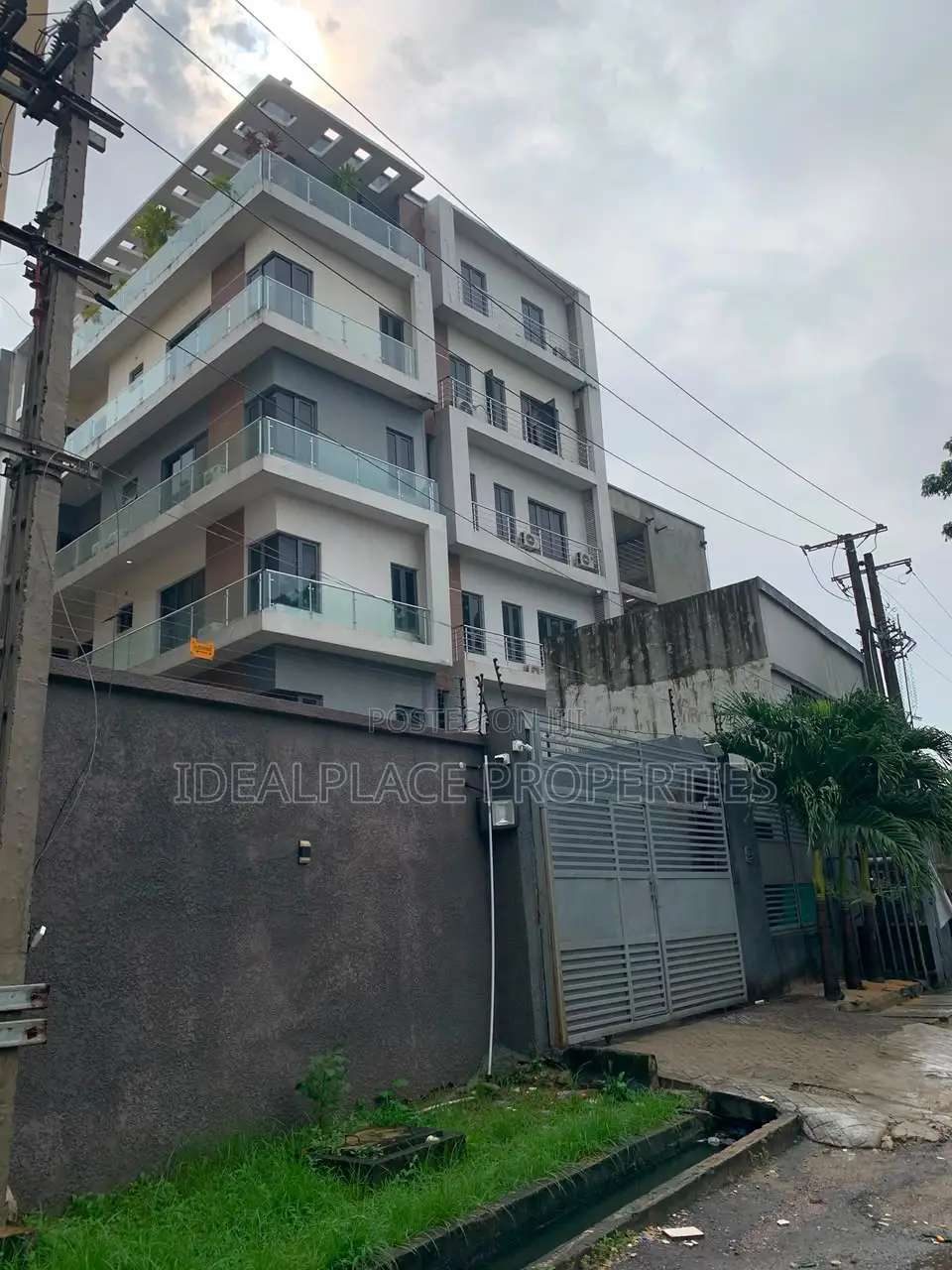 Furnished 3bdrm Apartment in Ikoyi for rent