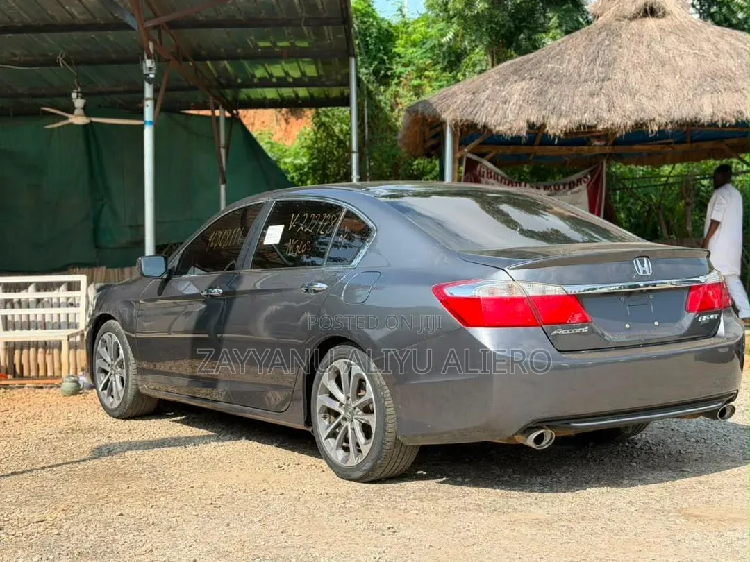 Honda Accord 2013 Gray