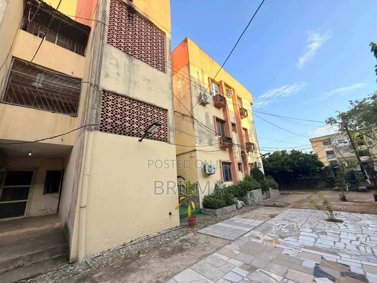 Furnished 3bdrm Block of Flats in Wuse 2 for sale