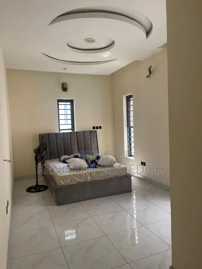 Furnished 5bdrm Duplex in New Era Estate, Jakande for sale