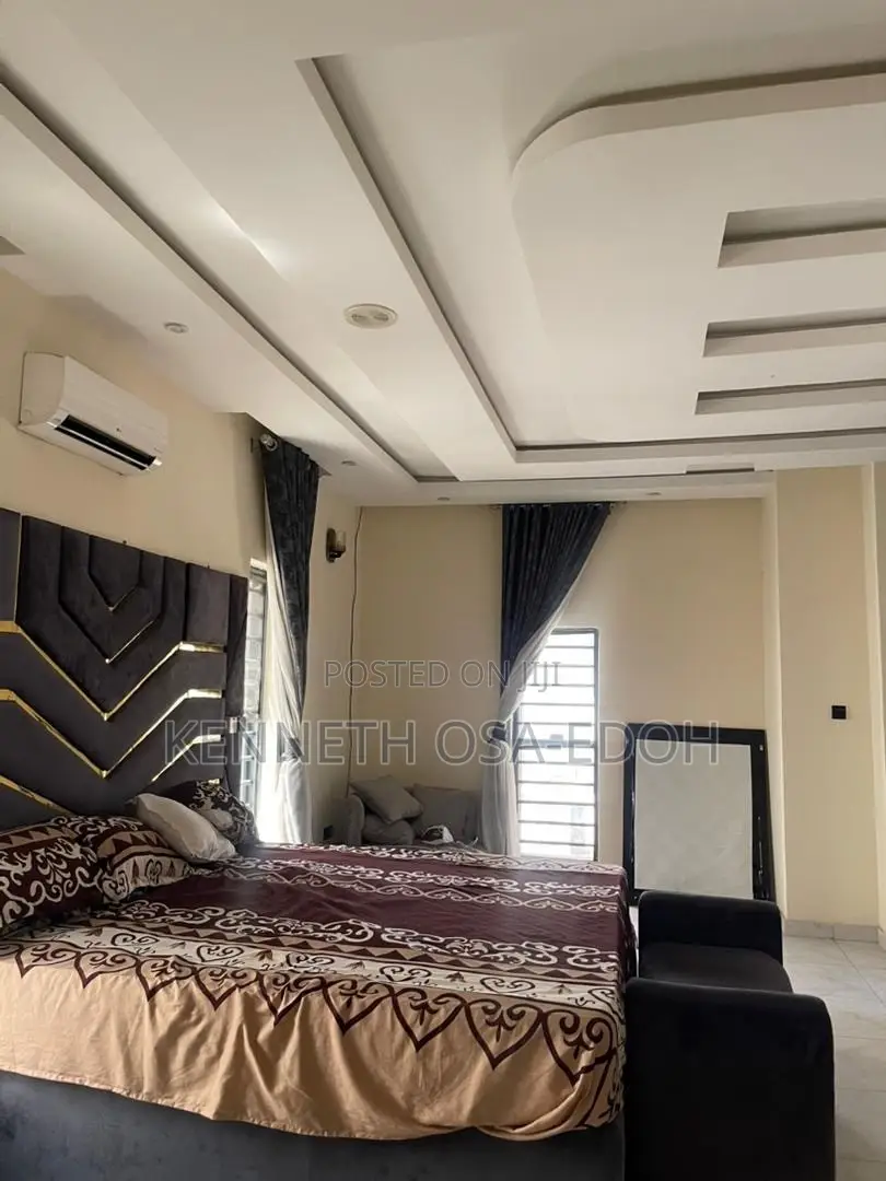 Furnished 5bdrm Duplex in New Era Estate, Jakande for sale