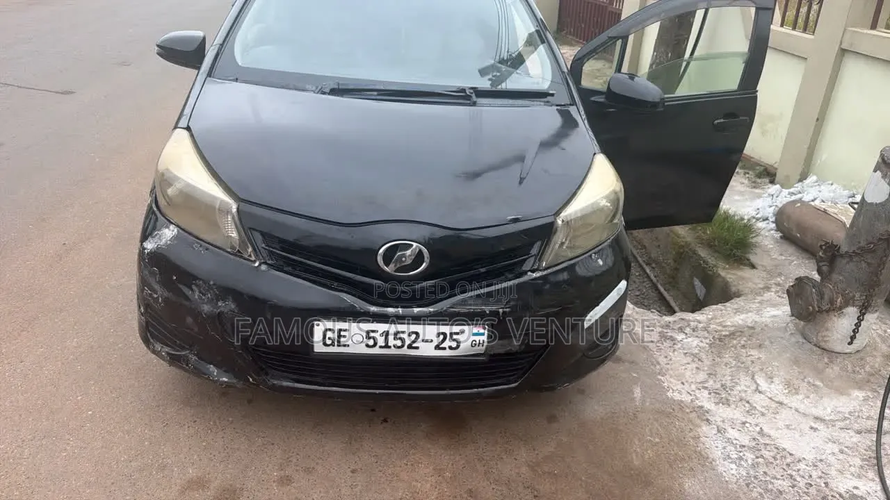 Headlights Toyota Yaris
