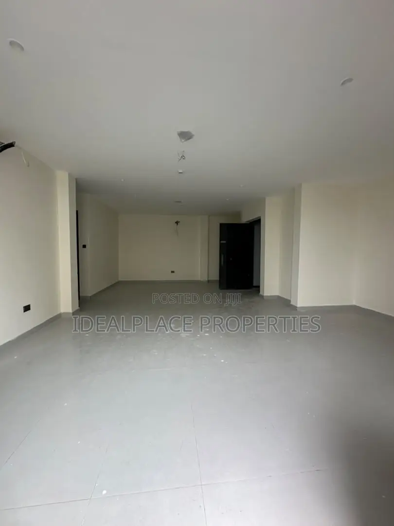 2bdrm Apartment in Lekki Phase 1 for sale