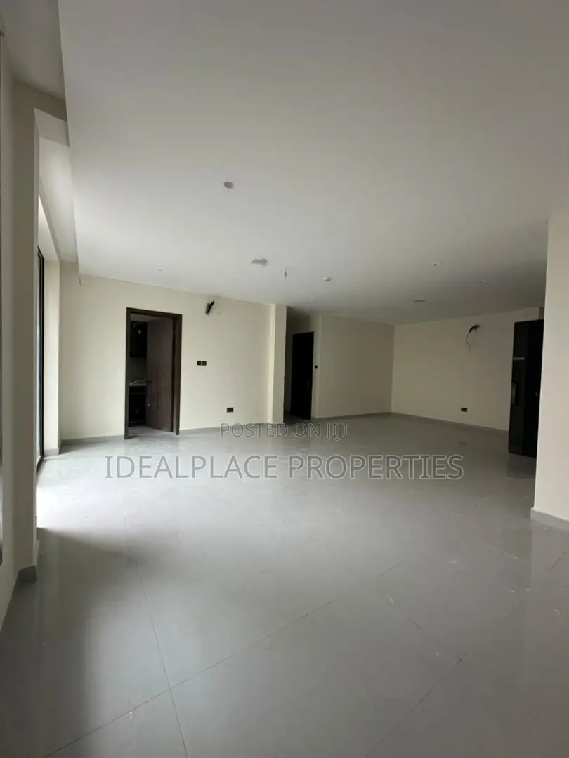 2bdrm Apartment in Lekki Phase 1 for sale