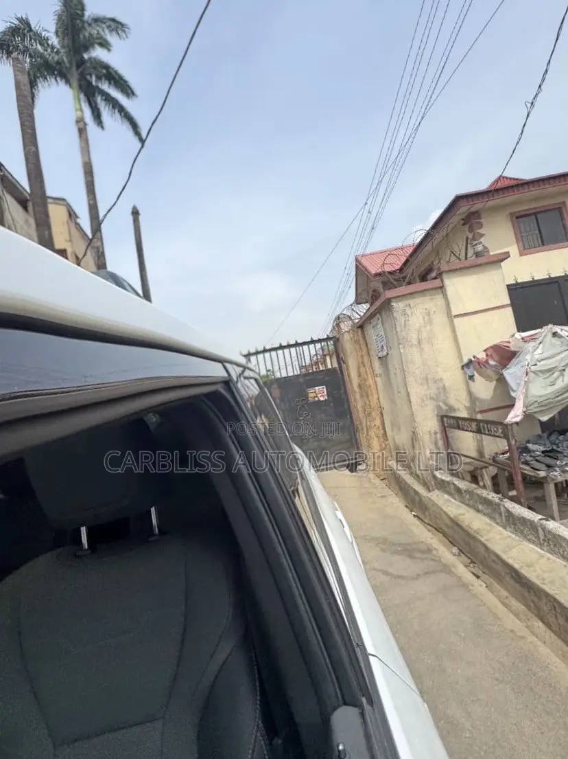 Lexus GX 550 Luxury 4WD 2025 Off white